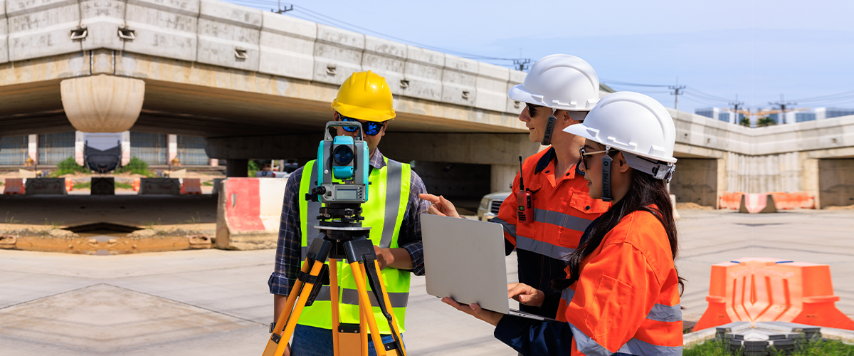 Engineers Conducting 3D Laser Scanning Services in UAE